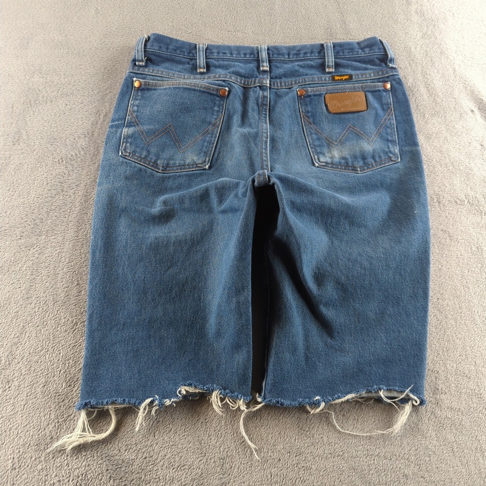 Vintage 90s Wrangler 936 Jean Shorts 34 (Fits 32) Blue Faded Cut Off Denim Jorts